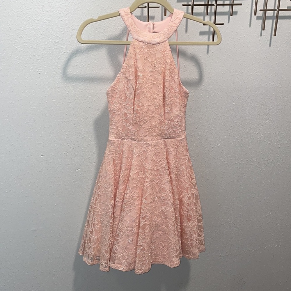 Camille La Vie Sequin Formal Pink Dress Size 1/2 - Picture 3 of 12